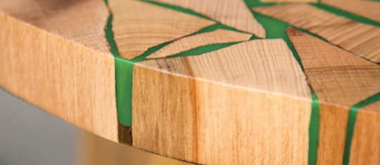 Opter pour les modèles en bois et résine epoxy